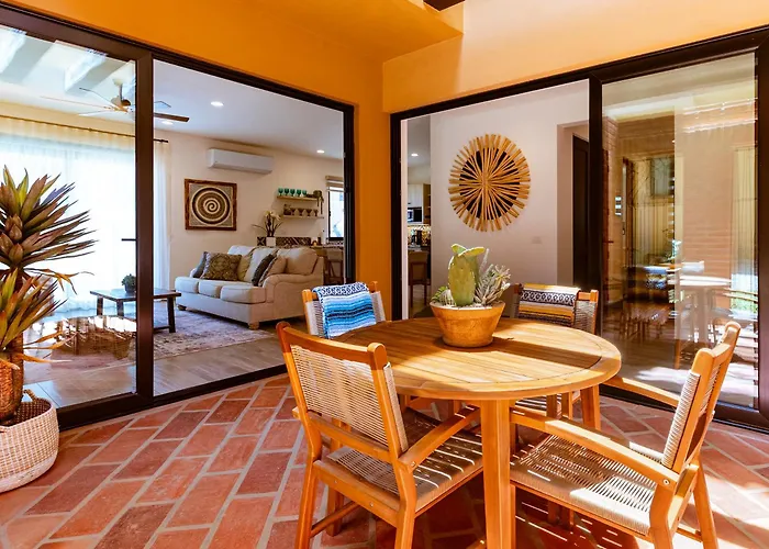 Inviting 2br In Mavila At Quivira